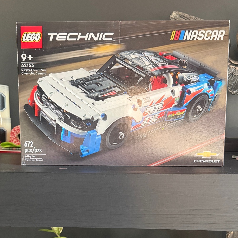 LEGO Technic NASCAR Chevrolet Camaro - Blue, White, Black